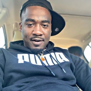 Meet your Posher, Deon